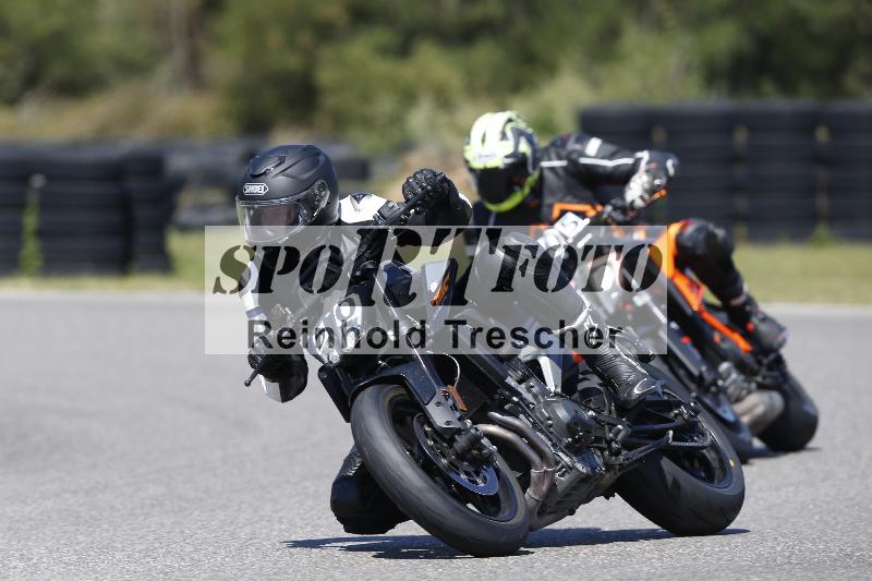 /Archiv-2025/48 25.08.2025 Cornu Master School ADR/blau-bleu/50